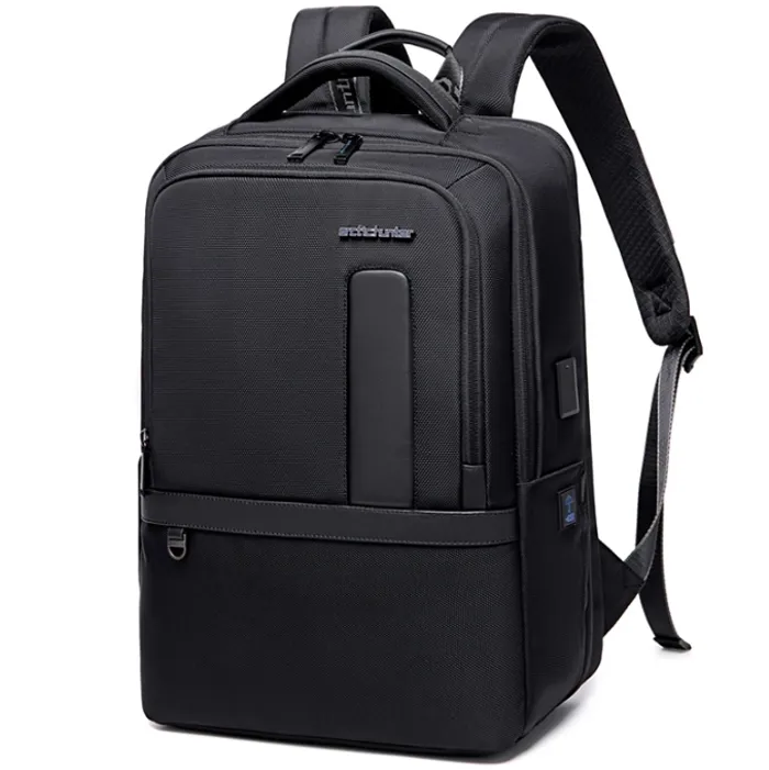 Τσάντα NB 15.6" ARCTIC HUNTER B00490-BK Αδιάβροχη 44x31x20cm 27L USB-3.5mm | axd.gr